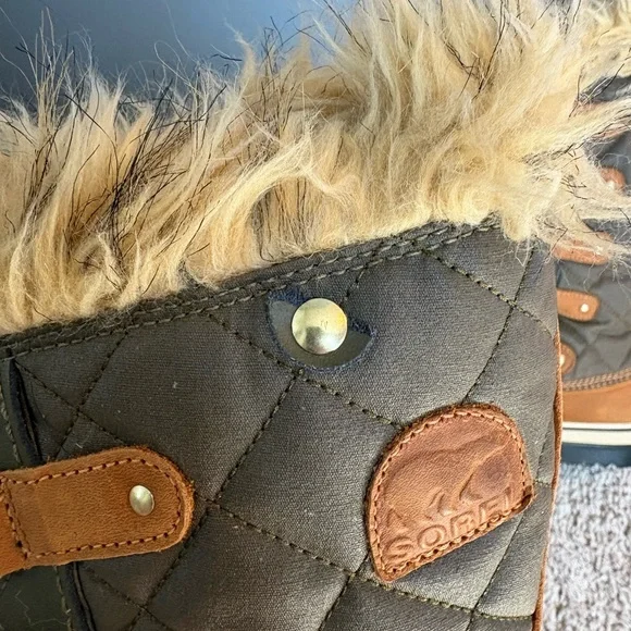 Sorel Women's TOFINO CVS DARK OLIVE Winter Boots - Picture 5 of 8